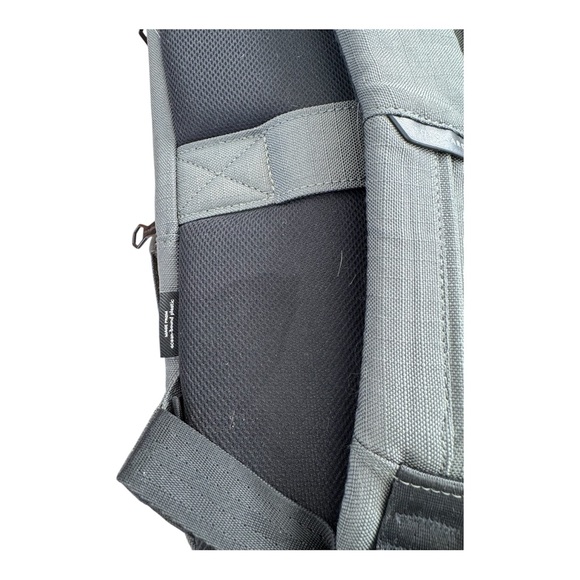 SOLGAARD The Endeavor Dark Green Weekender Laptop Expandable Backpack - Picture 5 of 10